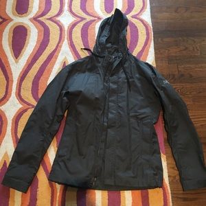 Arcteryx man wind and rain jacket
